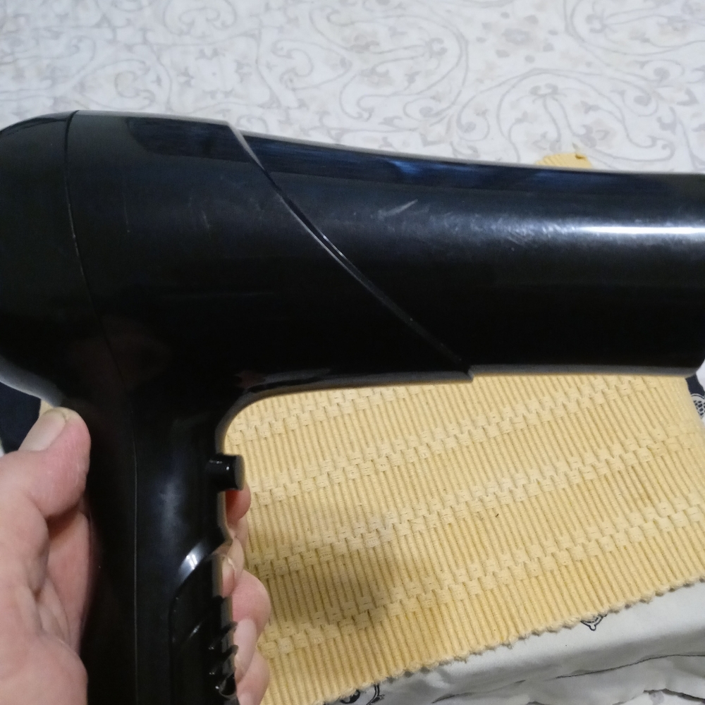 Andis blow dryer